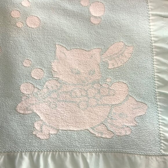 Vintage Baby Blanket With Satin Trim Kittens Bathing Design 34x44 Blue White - Picture 4 of 9